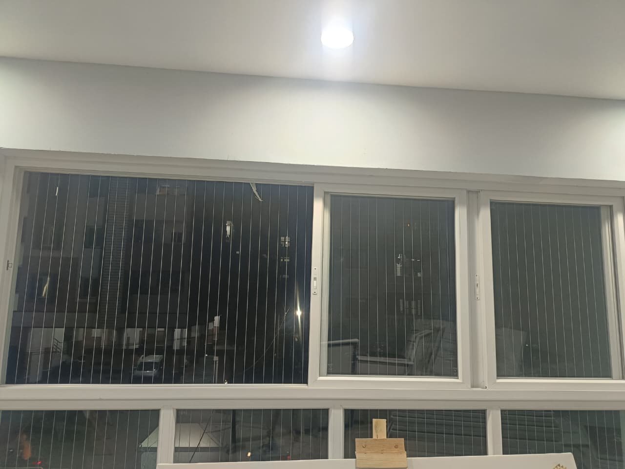 Window invisible grill installation